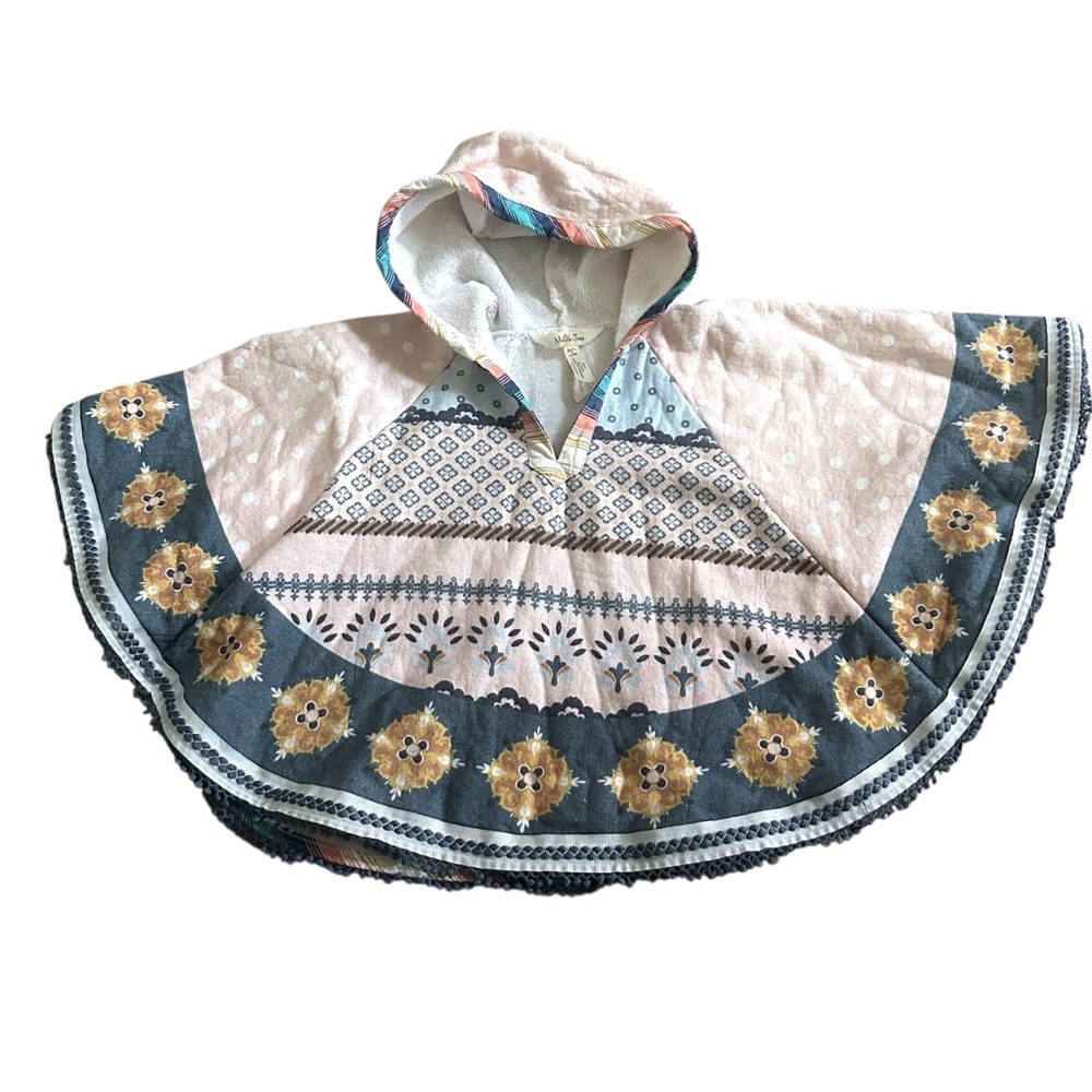 Matilda Jane Life’s a‎ Fairytale Dream Catchers Hooded Poncho Girls size 4 4T